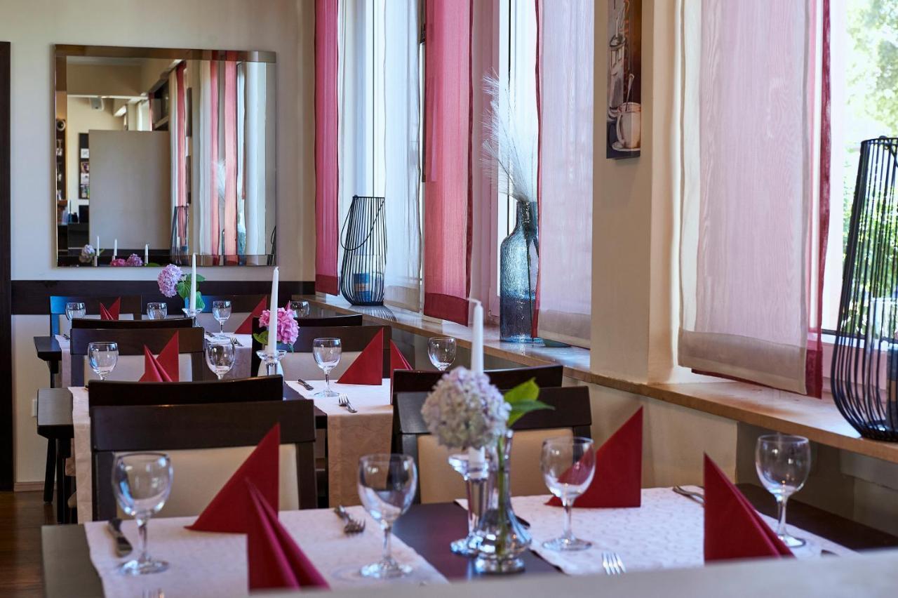 Biblis Hotel Restaurant Lindenhof المظهر الخارجي الصورة